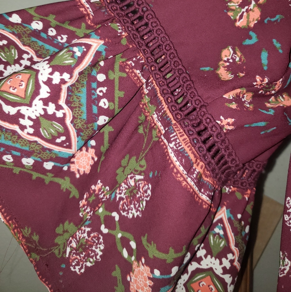 Womens blouse - Picture 4 of 4
